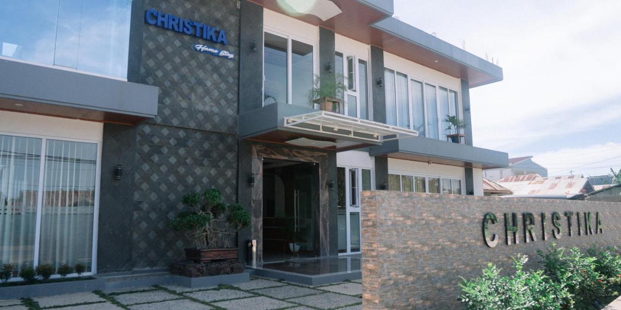 Christika Homestay Labuan Bajo Exterior foto